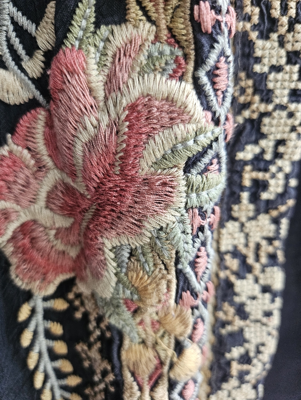 Johnny Was Helena Graphite Kimono - Picture 5 of 6